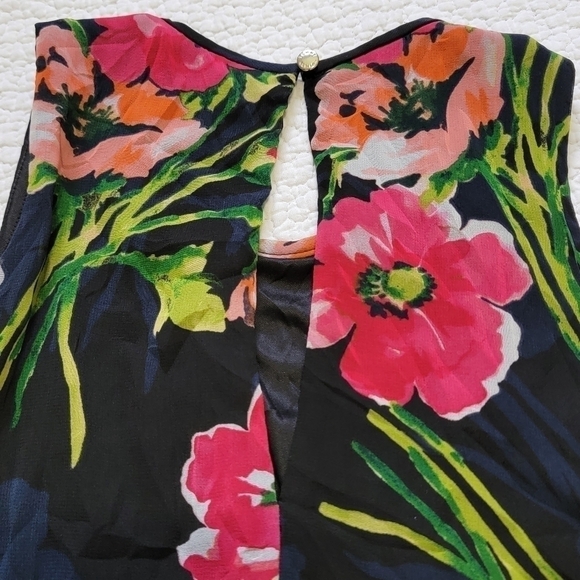 NWT Tommy Hilfiger Floral Dress - Picture 6 of 9